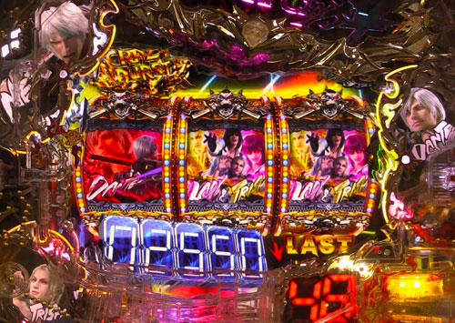 パチンコPデビルメイクライ4 クレイジーバトルのキャラパネルフラッシュ