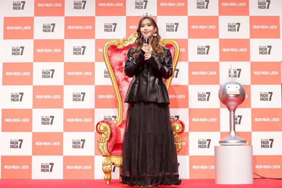 藤田ニコルさん